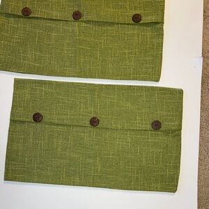MUULEE Set of 2 Textured Green Cushion Covers – 10 x 20“ Lumbar – Button Closure